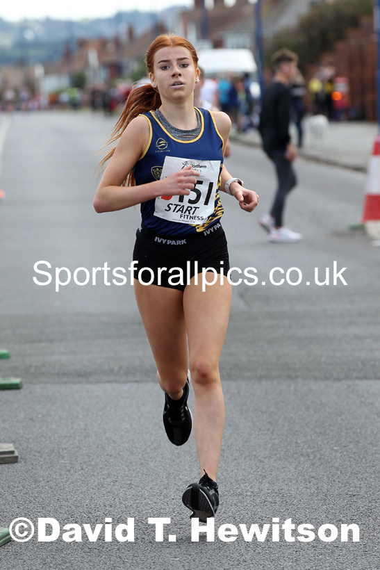 Womens under-17s 2021 Northern 6 and 4 Stage and Young Athletes Road Relays, Redcar. Photo: David T. Hewitson/Sports for All Pics